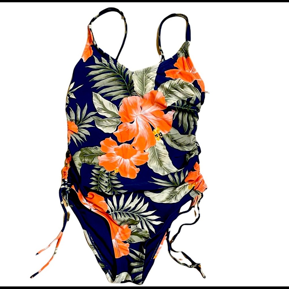 Kona Sol women’s One piece floral swimsuit EUC like new
